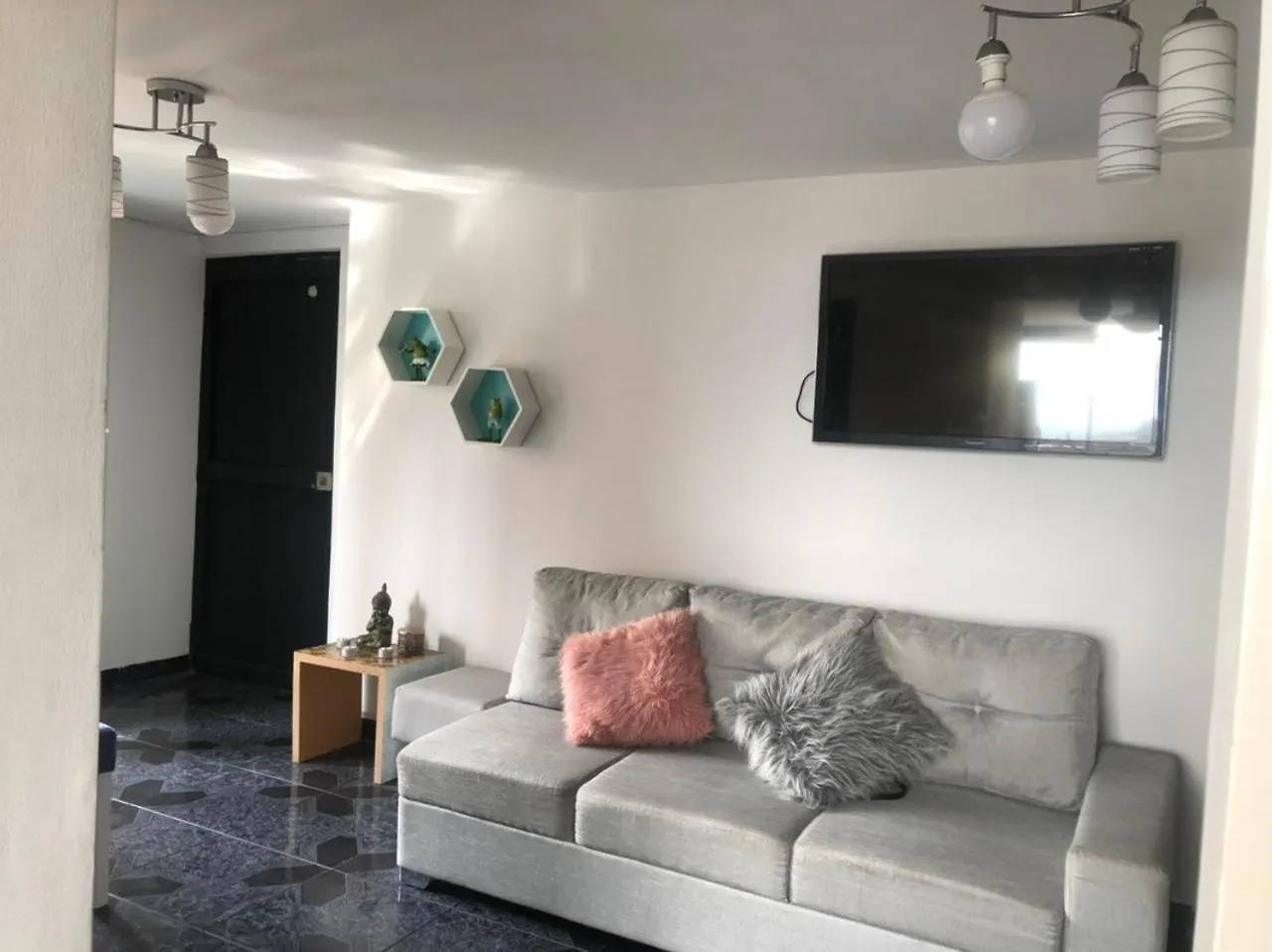 Apartamento Comodo Y Familiar Torre Diamante Medellin Colombia