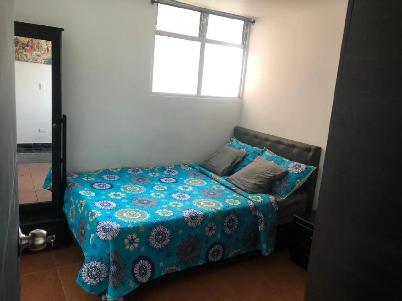 Apartamento Comodo Y Familiar Torre Diamante Medellin Colombia