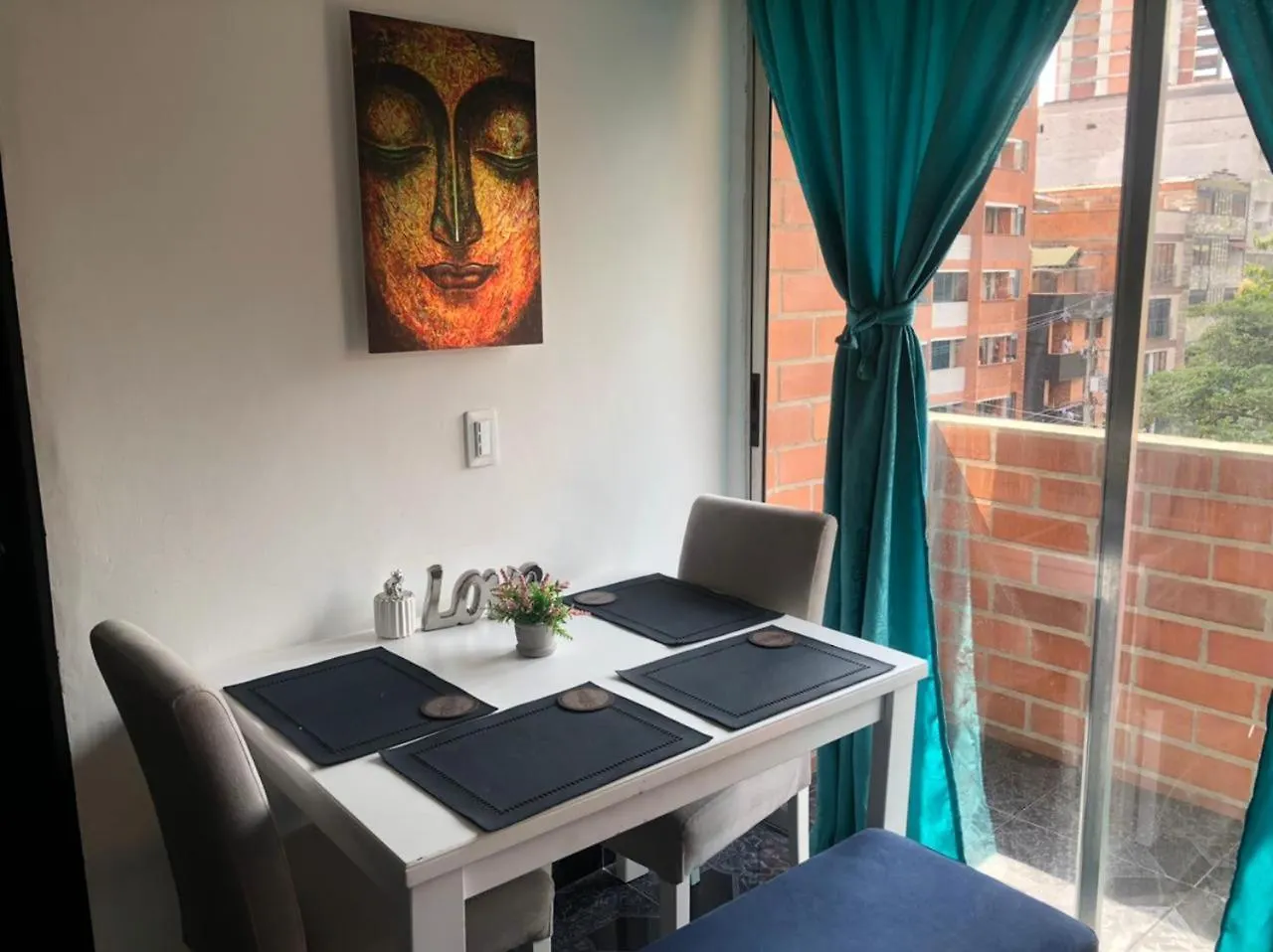 Apartamento Comodo Y Familiar Torre Diamante Medellin Apartment